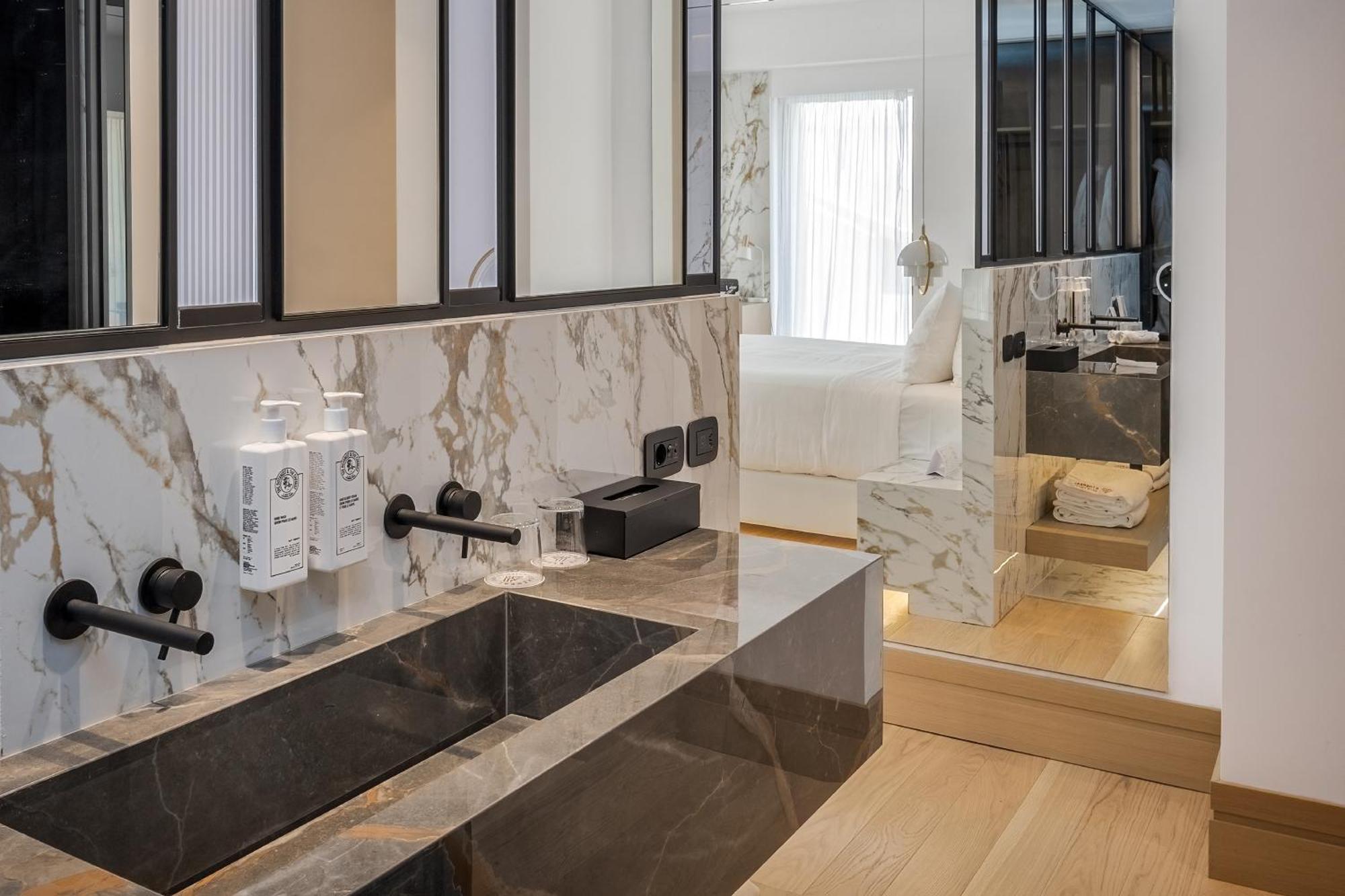 Ethereal White & - Adults Only Hotel 5*