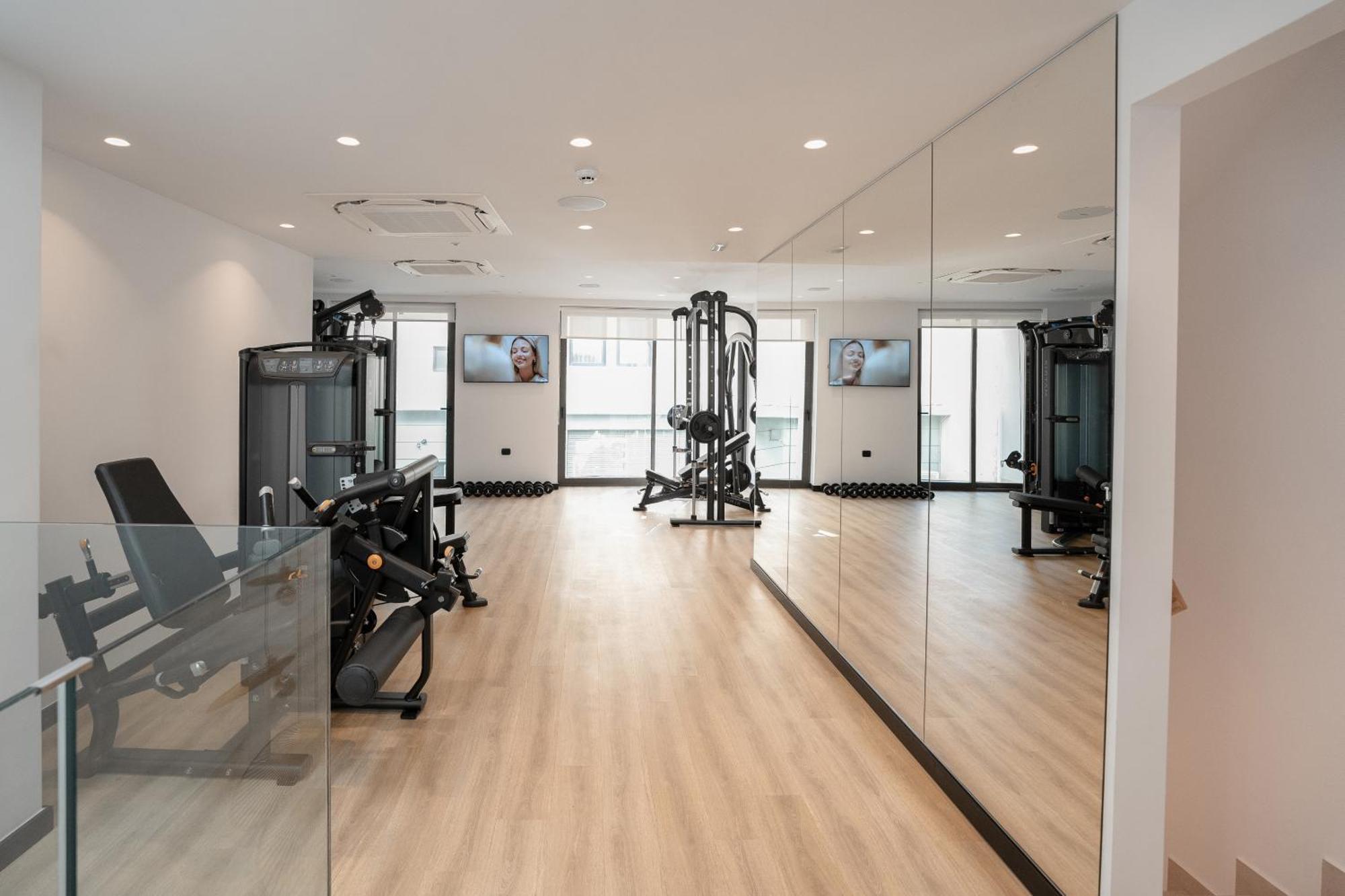 Ethereal White & - Adults Only Hotel Heraklion (Crete)