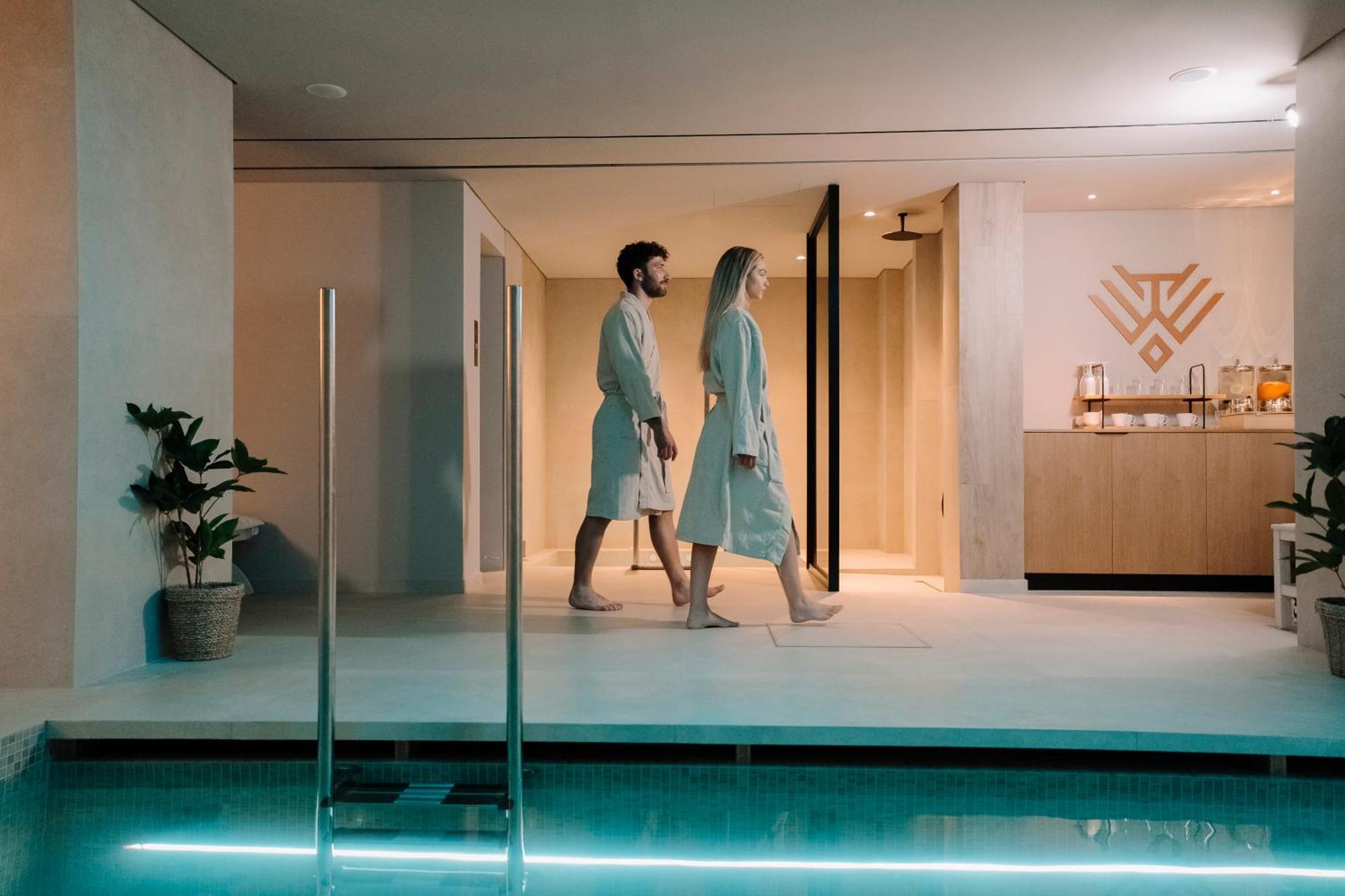 Hotel Ethereal White & - Adults Only